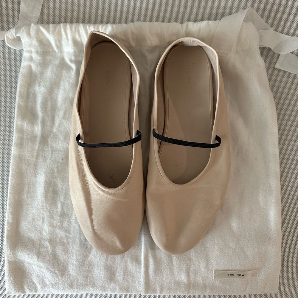 The Row Leather Ballet Flat in Milk